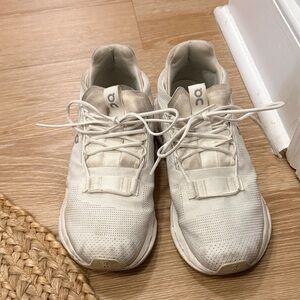 On Running Cloudtec Sneakers